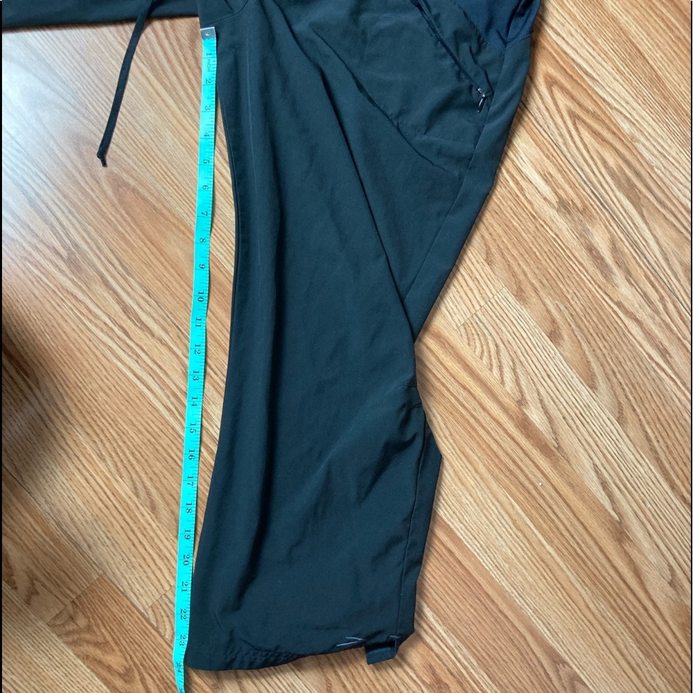 Brooks capris - Picture 7 of 10